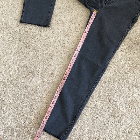 Madewell Stovepipe Jeans in Banberry Wash Raw-Hem Edition Size 26 - Picture 12 of 14